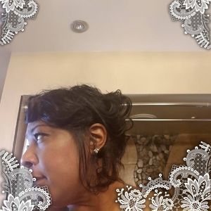 Meet your Posher, Camille